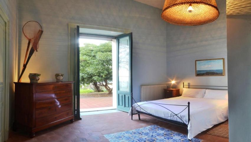 Bed and breakfast Palazzo Pozzillo Extérieur photo